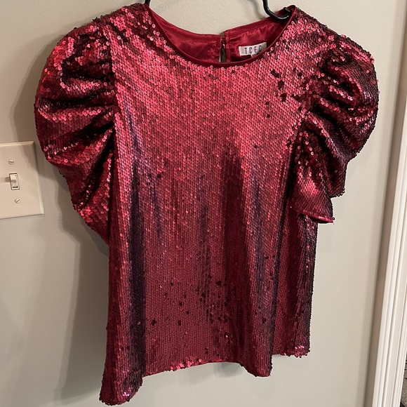 Sequin top - Picture 2 of 4